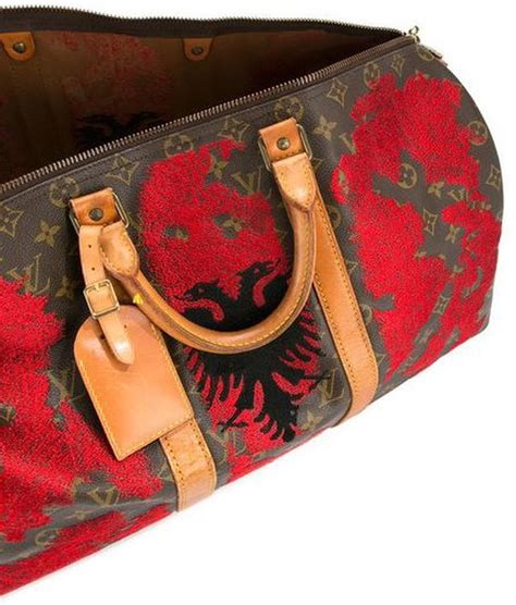 louis vuitton tasche albanien flagge|LV Icons Collection for Bags .